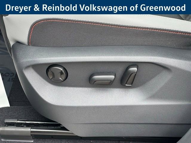 New 2026 Volkswagen Atlas Peak Edition image 29