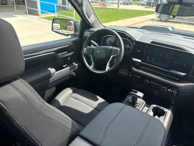 New 2026 Chevrolet Silverado 1500 LT Trail Boss w/ Safety Package AWD/4WD image 24