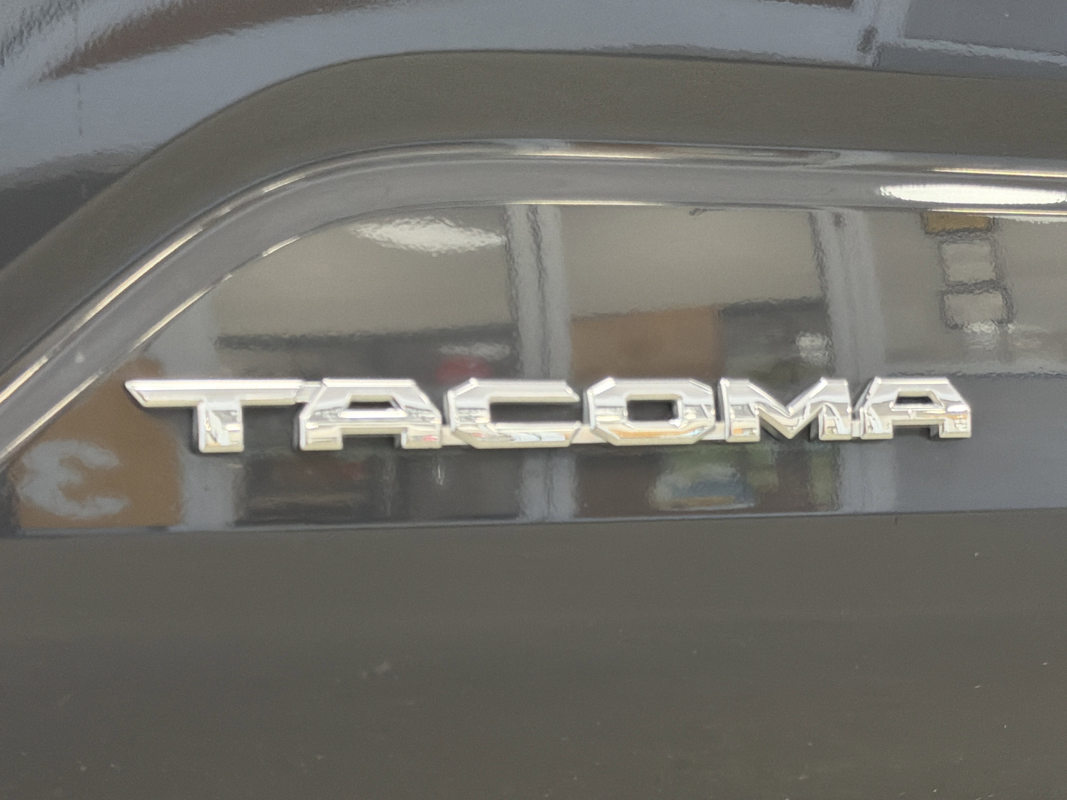 Used 2024 Toyota Tacoma SR5 AWD/4WD image 38