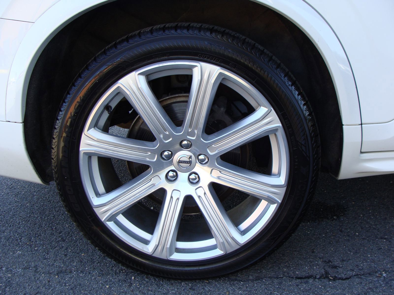 Used 2019 Volvo XC90 T6 Inscription w/ Protection Package AWD/4WD image 39