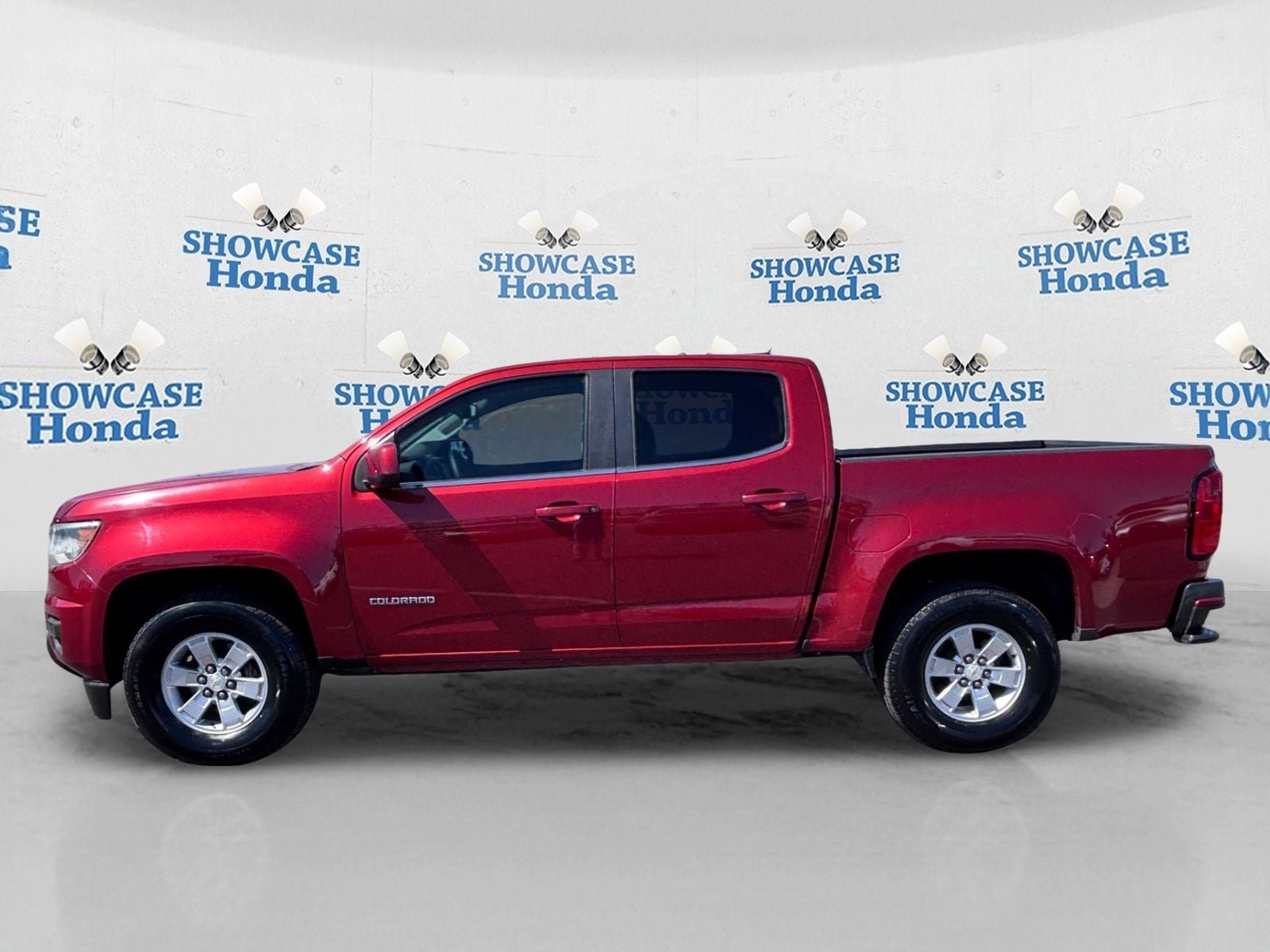 Used 2016 Chevrolet Colorado W/T w/ WT Convenience Package RWD image 4