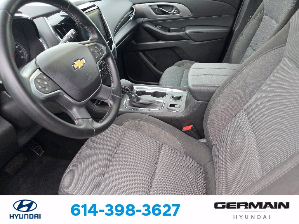 Used 2023 Chevrolet Traverse LT FWD image 18