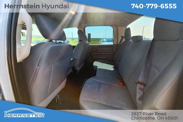 Used 2018 RAM 1500 Express RWD image 6