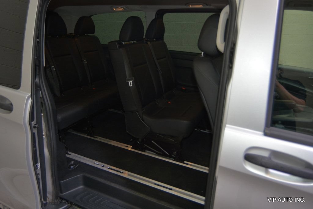 Used 2017 Mercedes-Benz Metris Passenger image 24