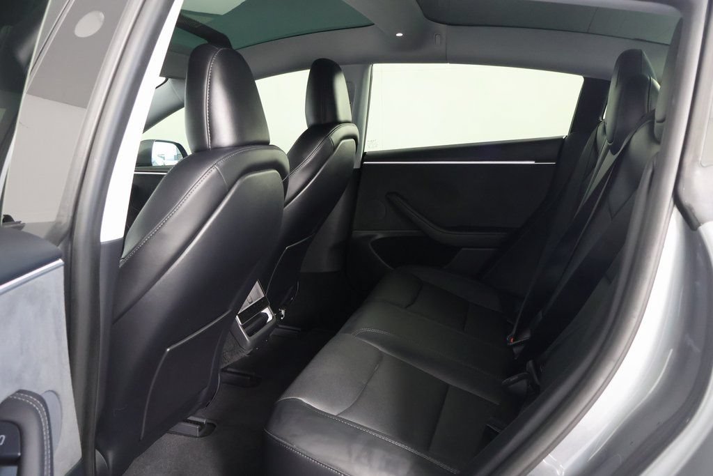 Used 2025 Tesla Model 3 Long Range AWD/4WD image 11
