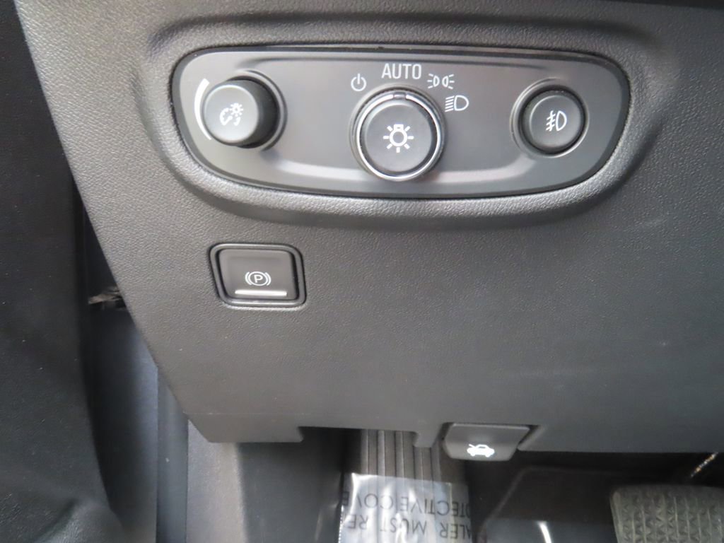 Used 2024 GMC Terrain SLT image 22