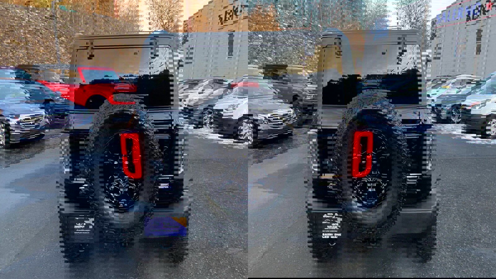 Used 2022 Ford Bronco Wildtrak image 24