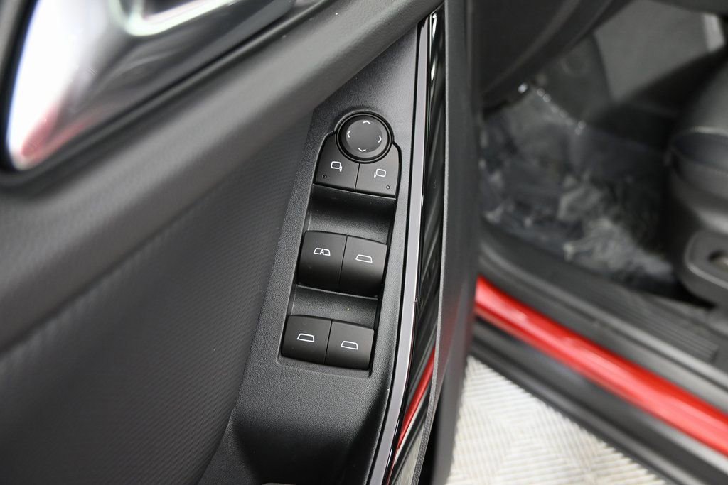 New 2026 Chevrolet Equinox LT w/ Convenience Package II image 19