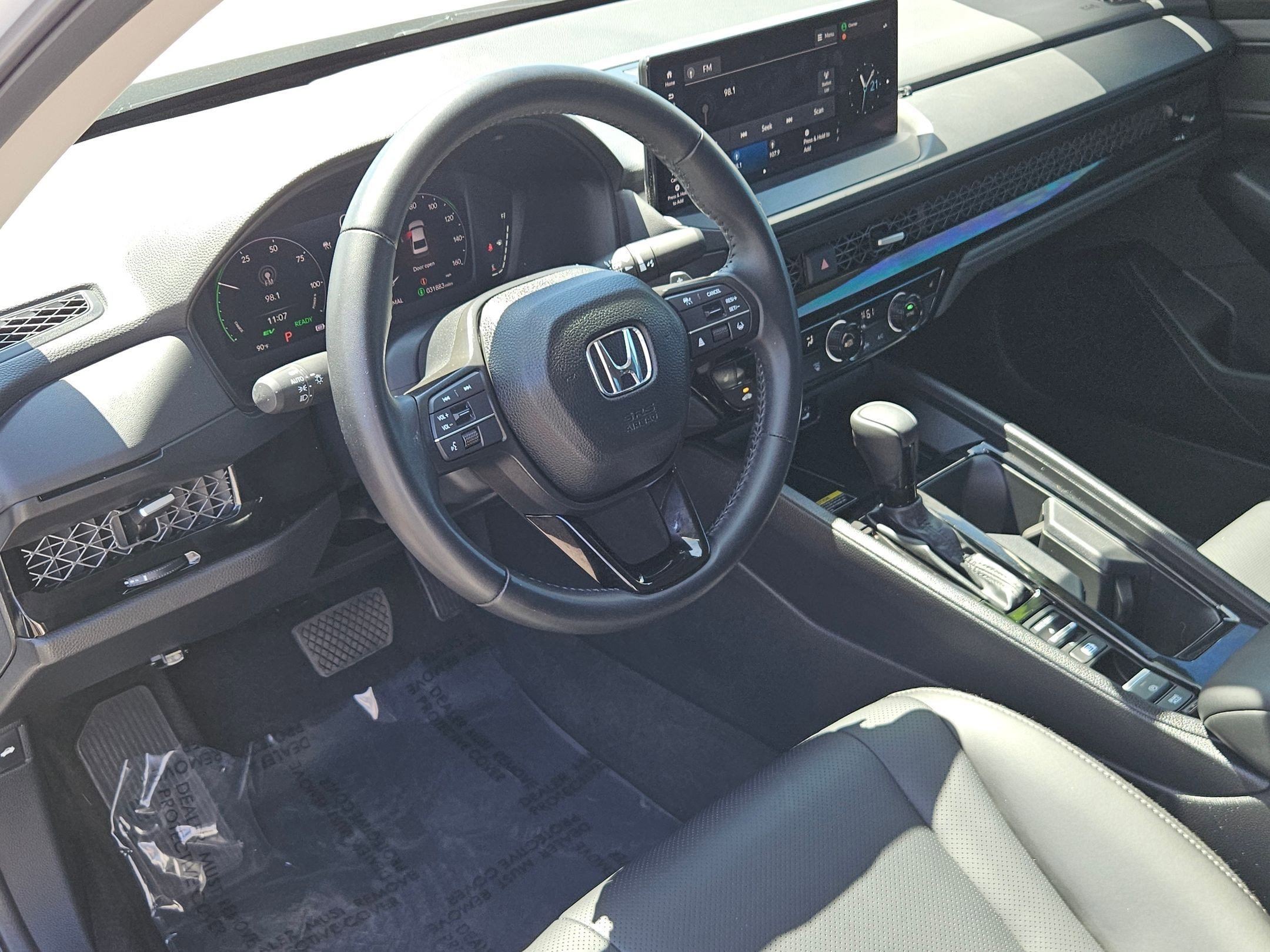 Used 2025 Honda Accord EX-L image 13