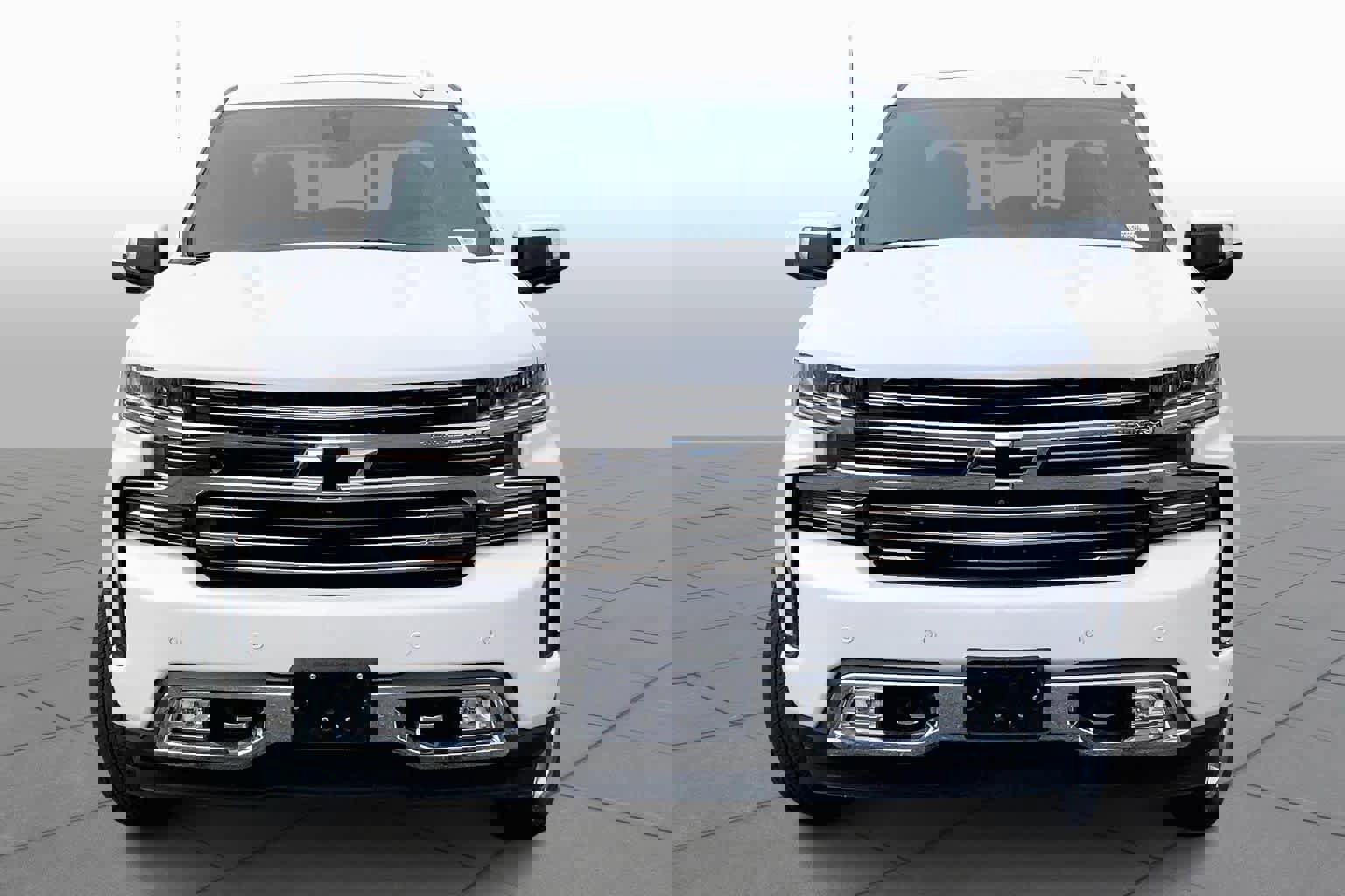 Used 2020 Chevrolet Silverado 1500 High Country w/ Technology Package image 4