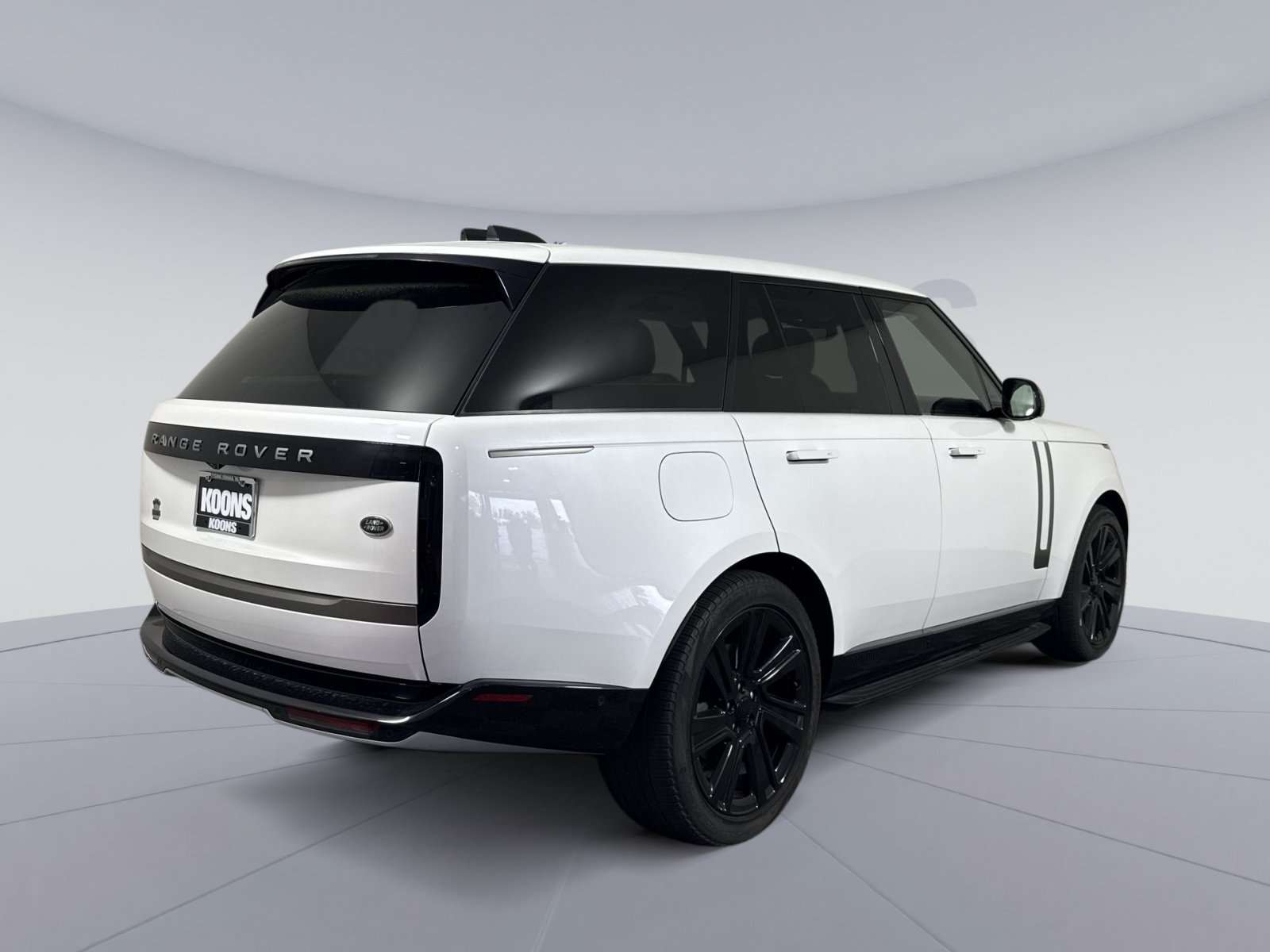 Used 2022 Land Rover Range Rover SE AWD/4WD image 7