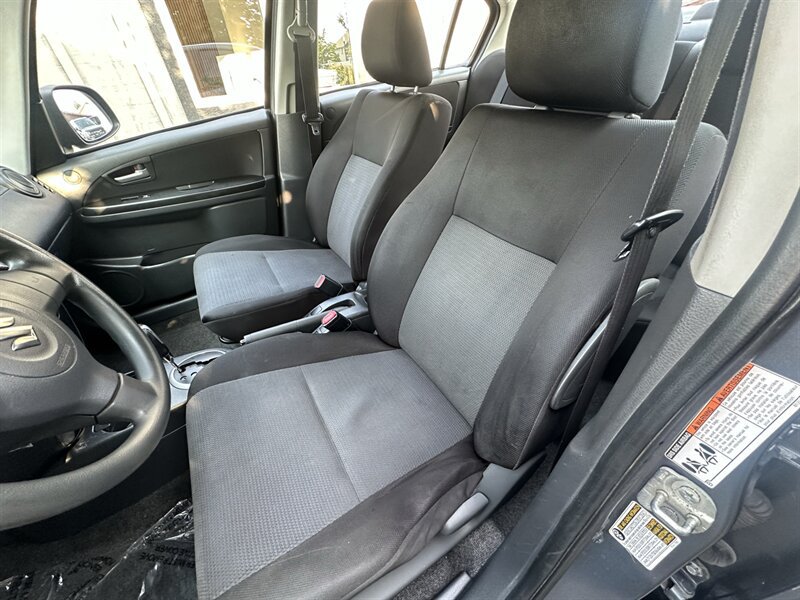 Used 2008 Suzuki SX4 Sport FWD image 51