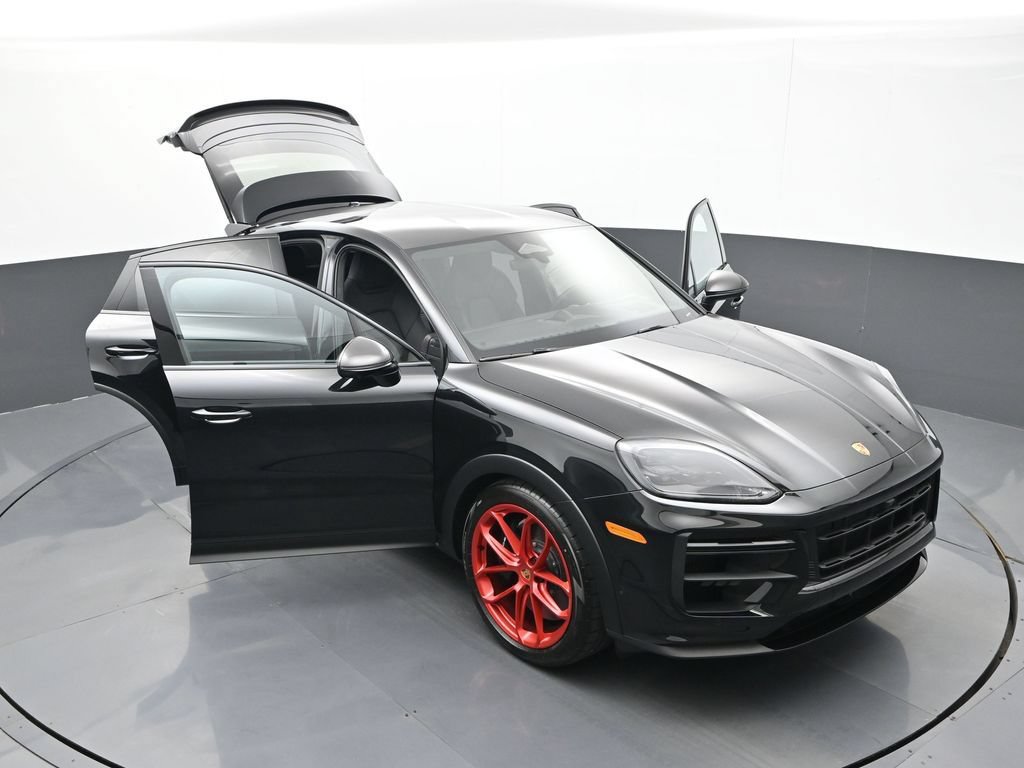 New 2026 Porsche Cayenne Turbo GT AWD/4WD image 33
