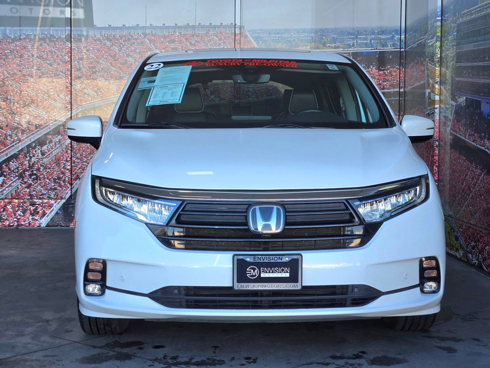 Used 2022 Honda Odyssey Elite image 3