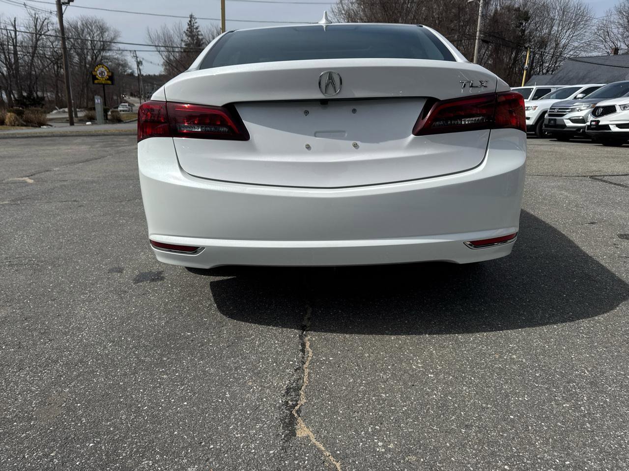 Used 2015 Acura TLX w/ Technology Package FWD image 11