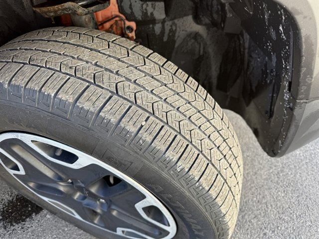 Used 2017 Jeep Renegade Trailhawk image 5