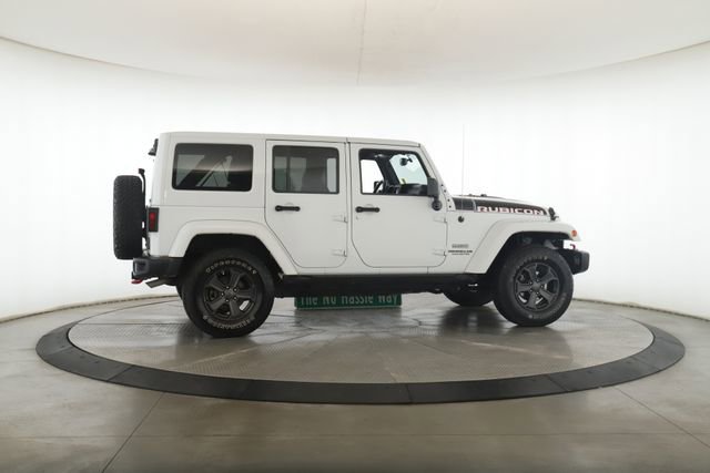 Used 2017 Jeep Wrangler Unlimited Rubicon image 6
