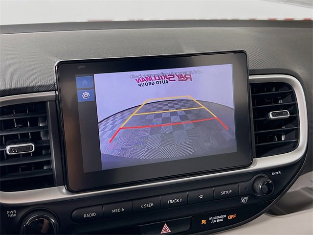 Used 2024 Hyundai Venue SEL image 18