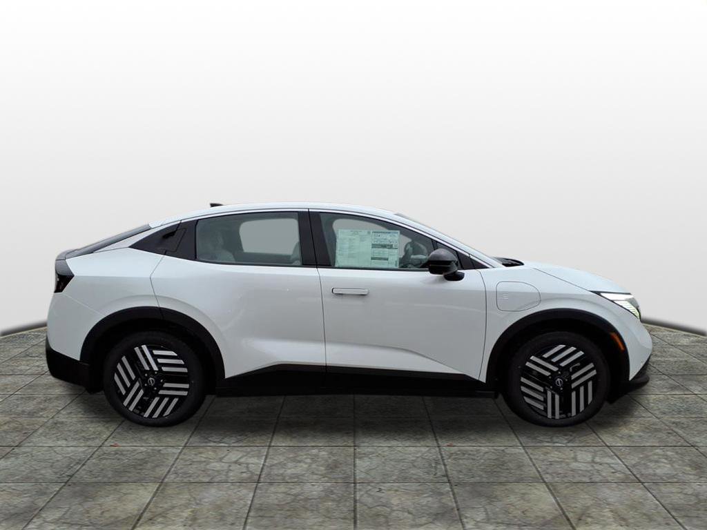 New 2026 Nissan Leaf SV+ w/ Floor Mat Package (SV+) FWD image 2