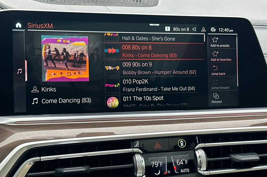 Used 2022 BMW X5 sDrive40i w/ Climate Comfort Package image 17