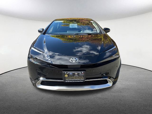 New 2026 Toyota Prius Plug-In Hybrid image 4