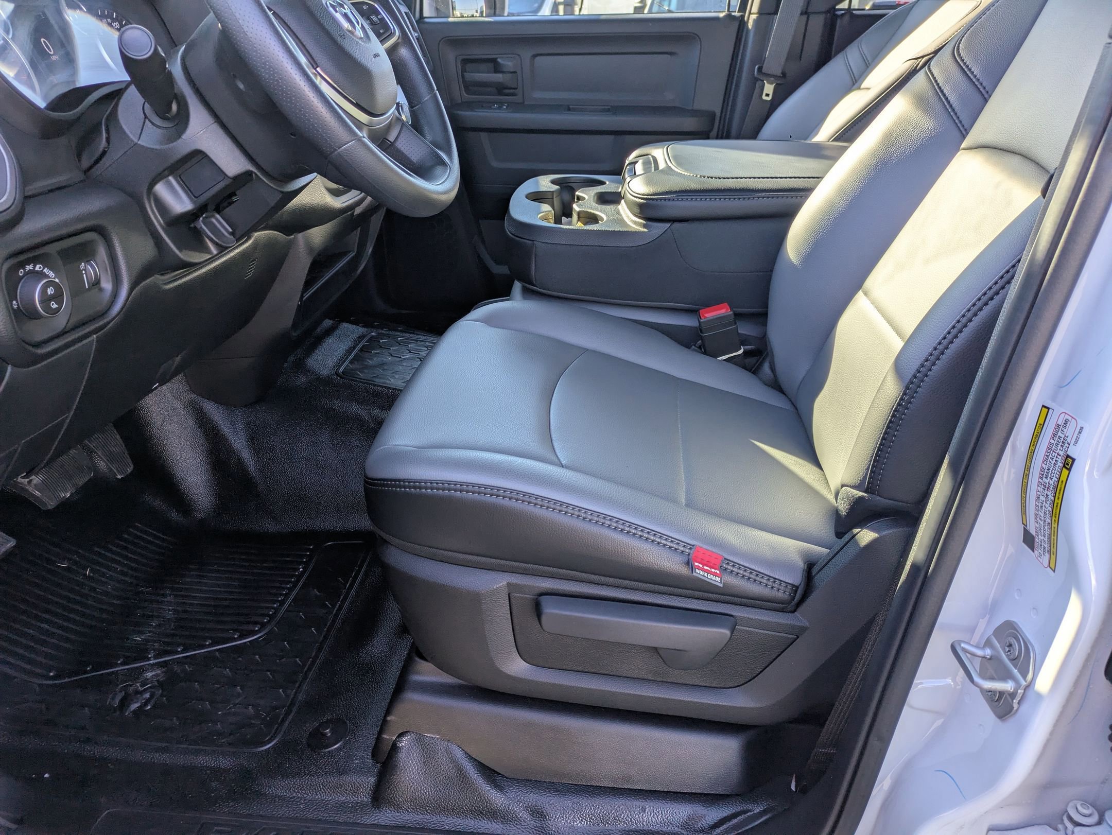 New 2026 RAM 4500 Tradesman w/ Chrome Appearance Group image 12