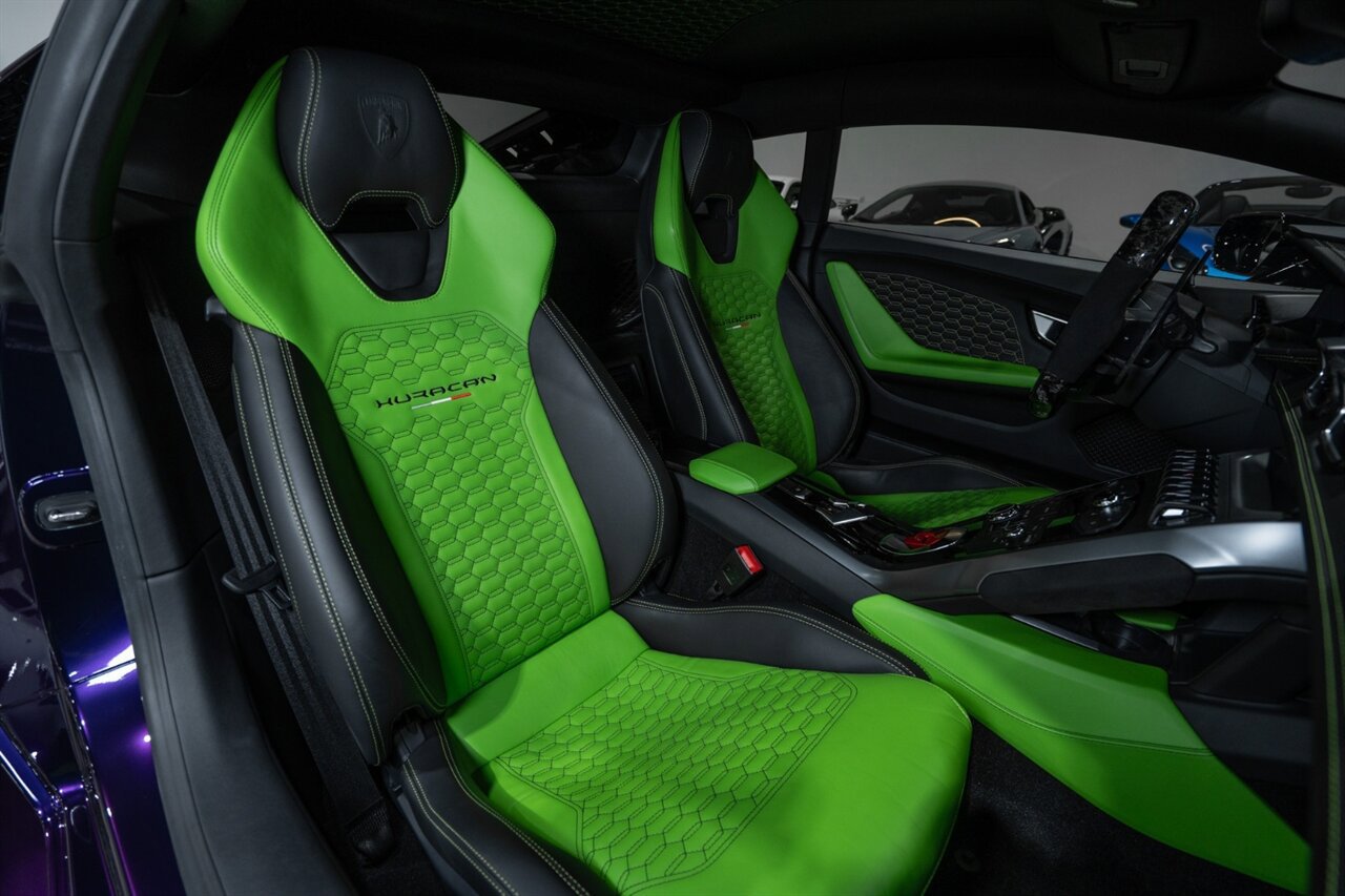 Used 2018 Lamborghini Huracan LP 580-2 RWD image 27