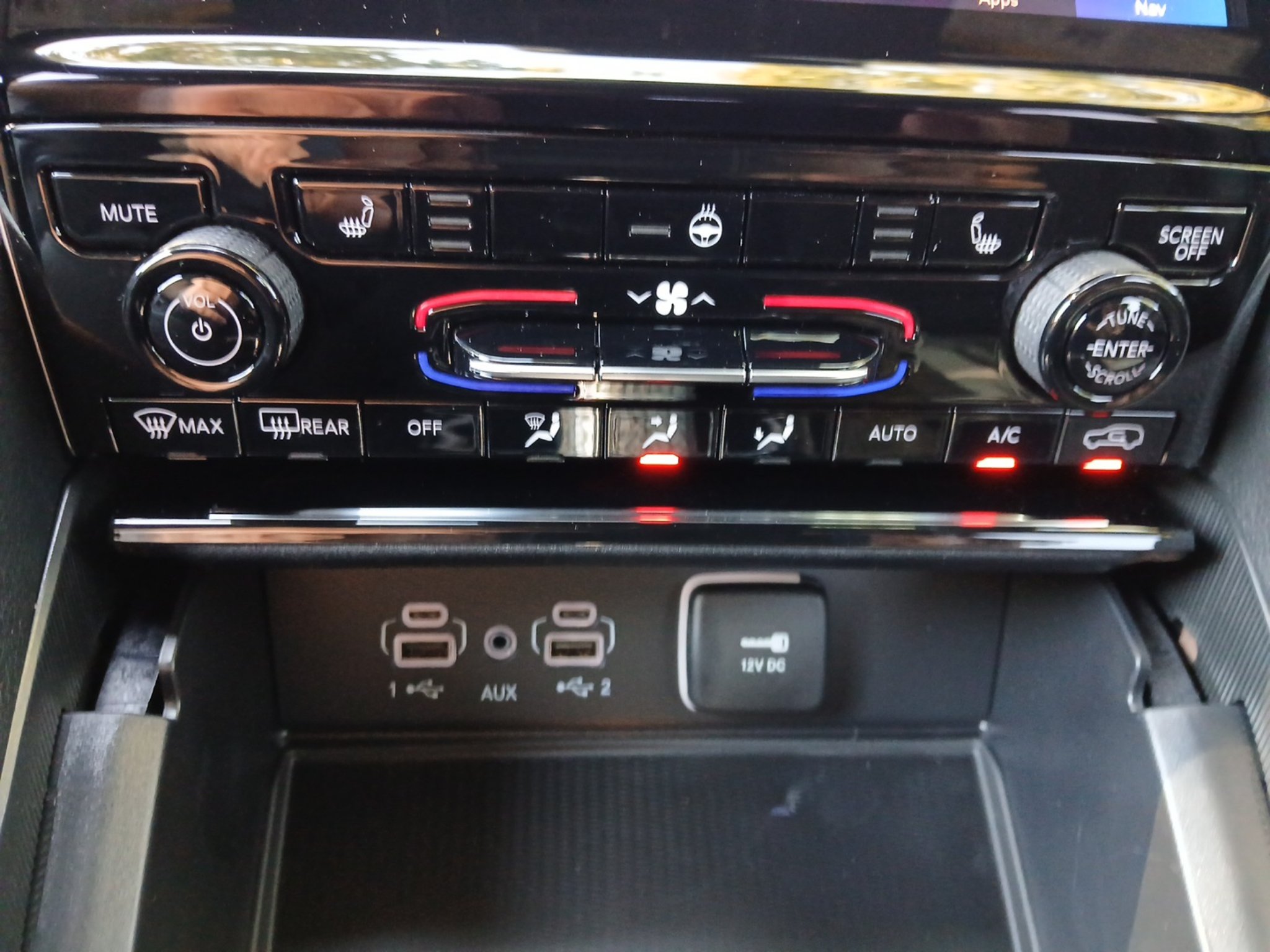 New 2027 Jeep Grand Cherokee Laredo X RWD image 43