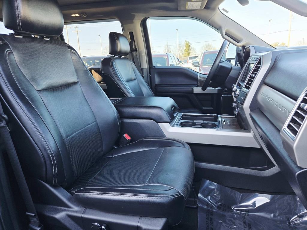 Used 2017 Ford F350 Lariat w/ Lariat Ultimate Package image 17