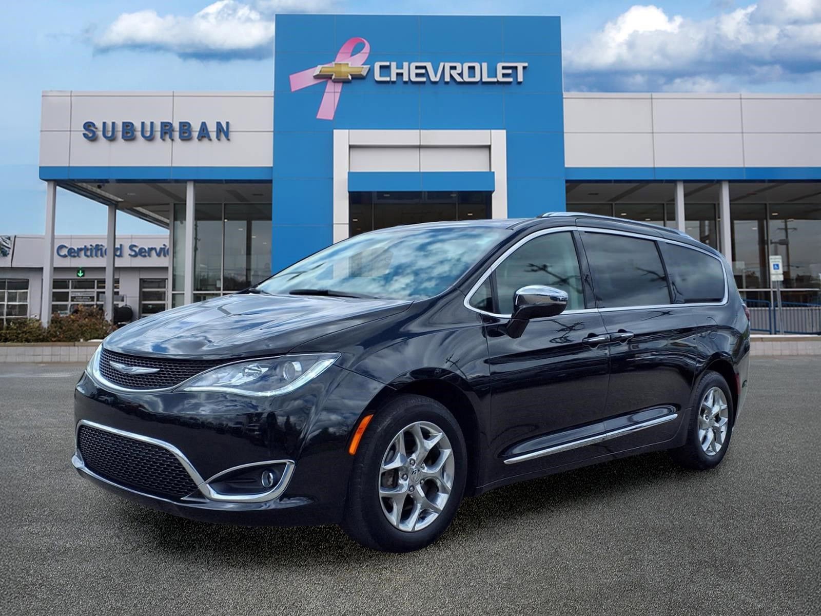 Used 2019 Chrysler Pacifica Limited FWD image 1