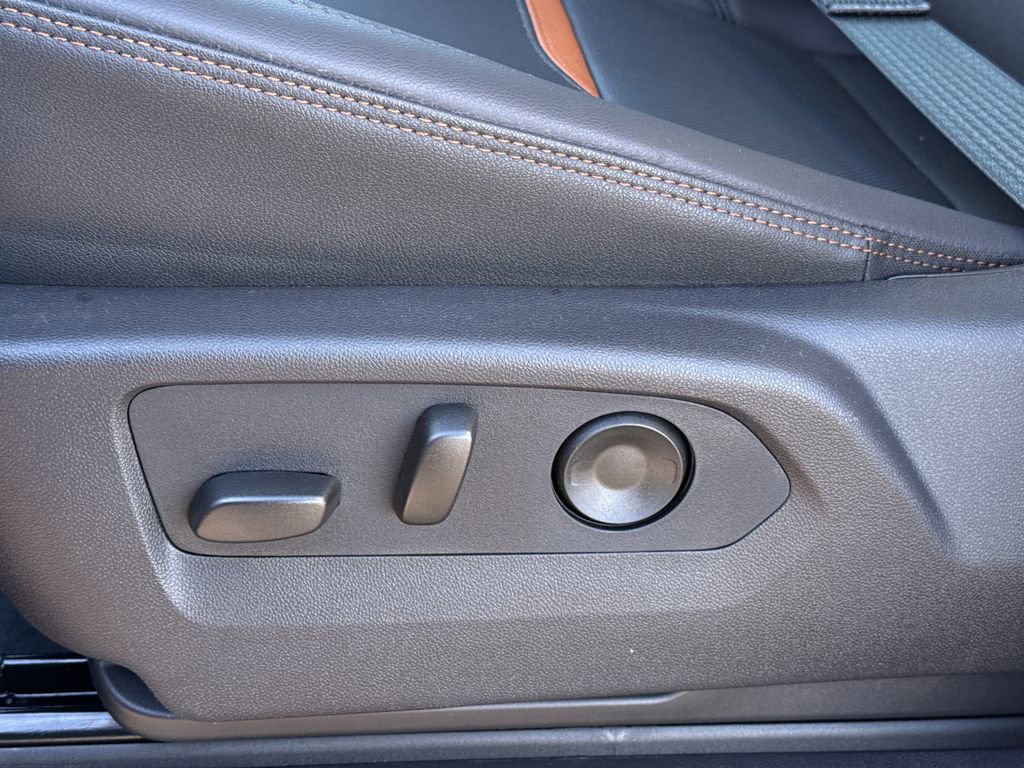 New 2026 GMC Sierra 1500 AT4 w/ AT4 Premium Package image 19