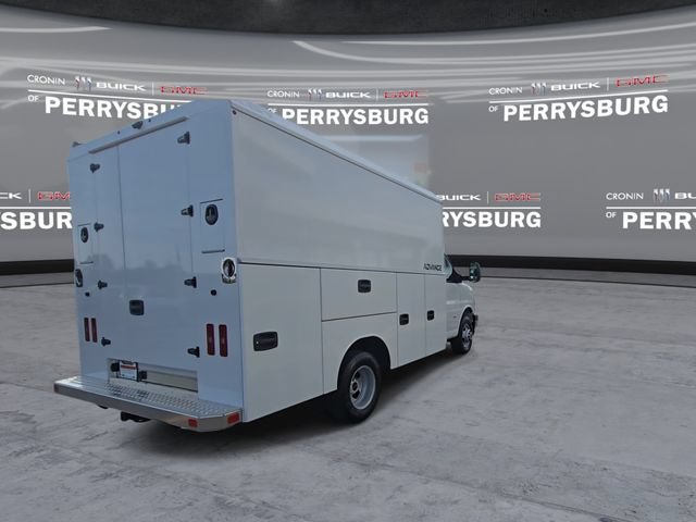 New 2026 GMC Savana 3500 w/ Power Convenience Package RWD image 9