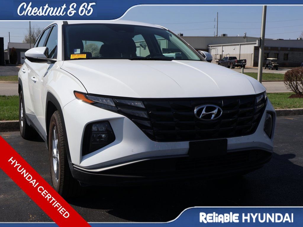 Used 2024 Hyundai Tucson SE image 1