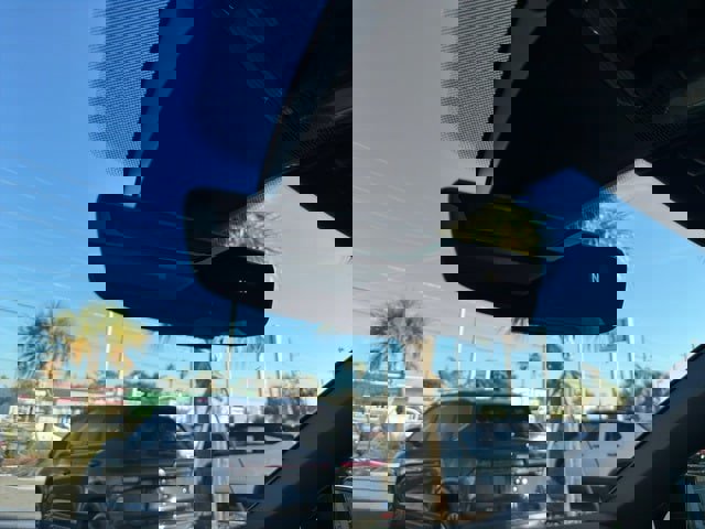 Certified 2023 Volkswagen Tiguan SE R-Line image 26