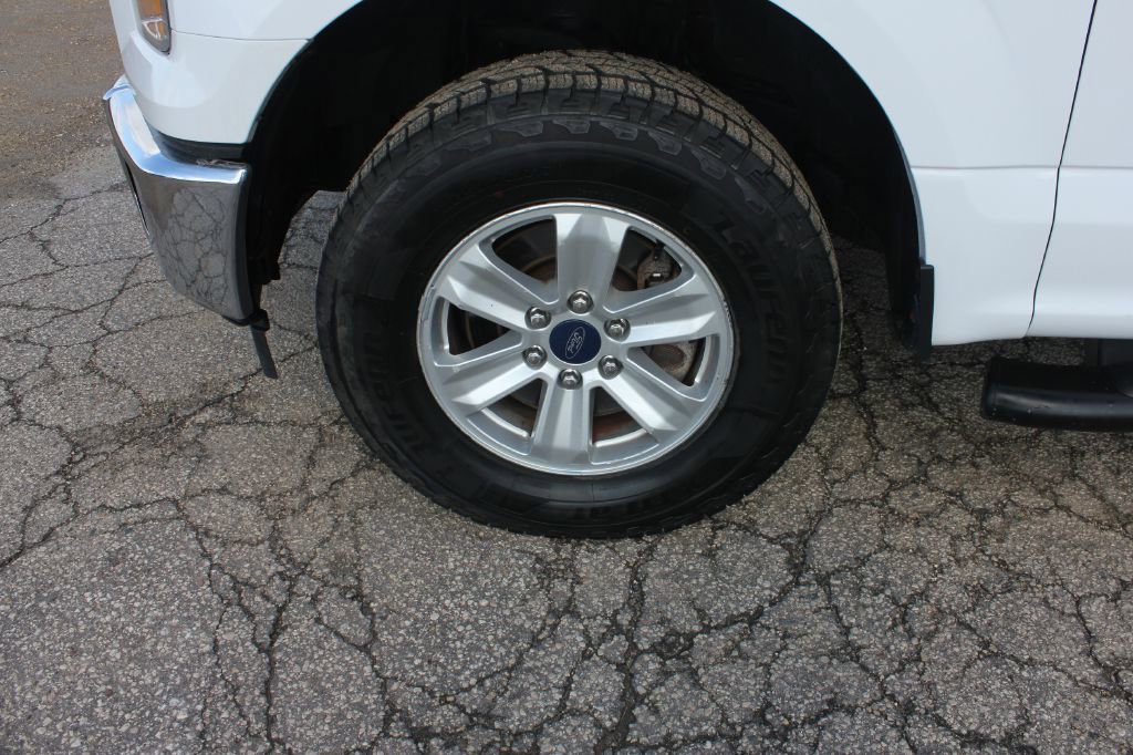 Used 2017 Ford F150 XLT w/ Trailer Tow Package image 57