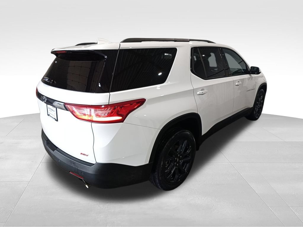 Used 2021 Chevrolet Traverse RS FWD image 9