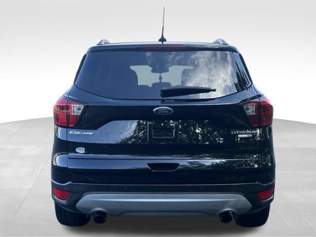 Used 2019 Ford Escape Titanium AWD/4WD image 4