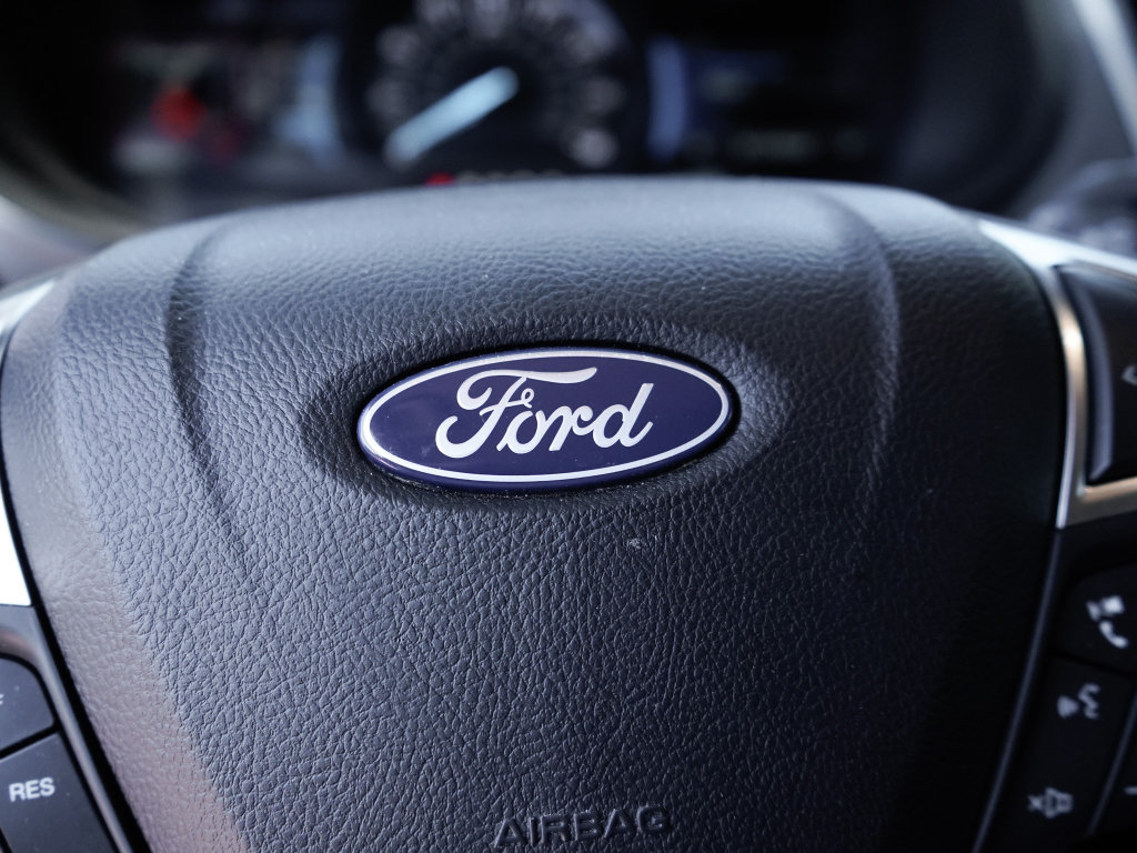 Used 2022 Ford Edge SEL AWD/4WD image 15