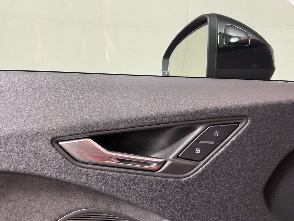 Used 2018 Audi TT RS w/ Technology Package image 23