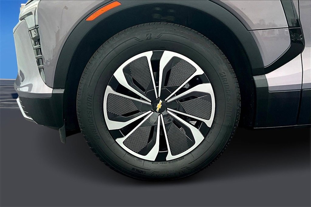 Used 2024 Chevrolet Blazer EV LT image 32