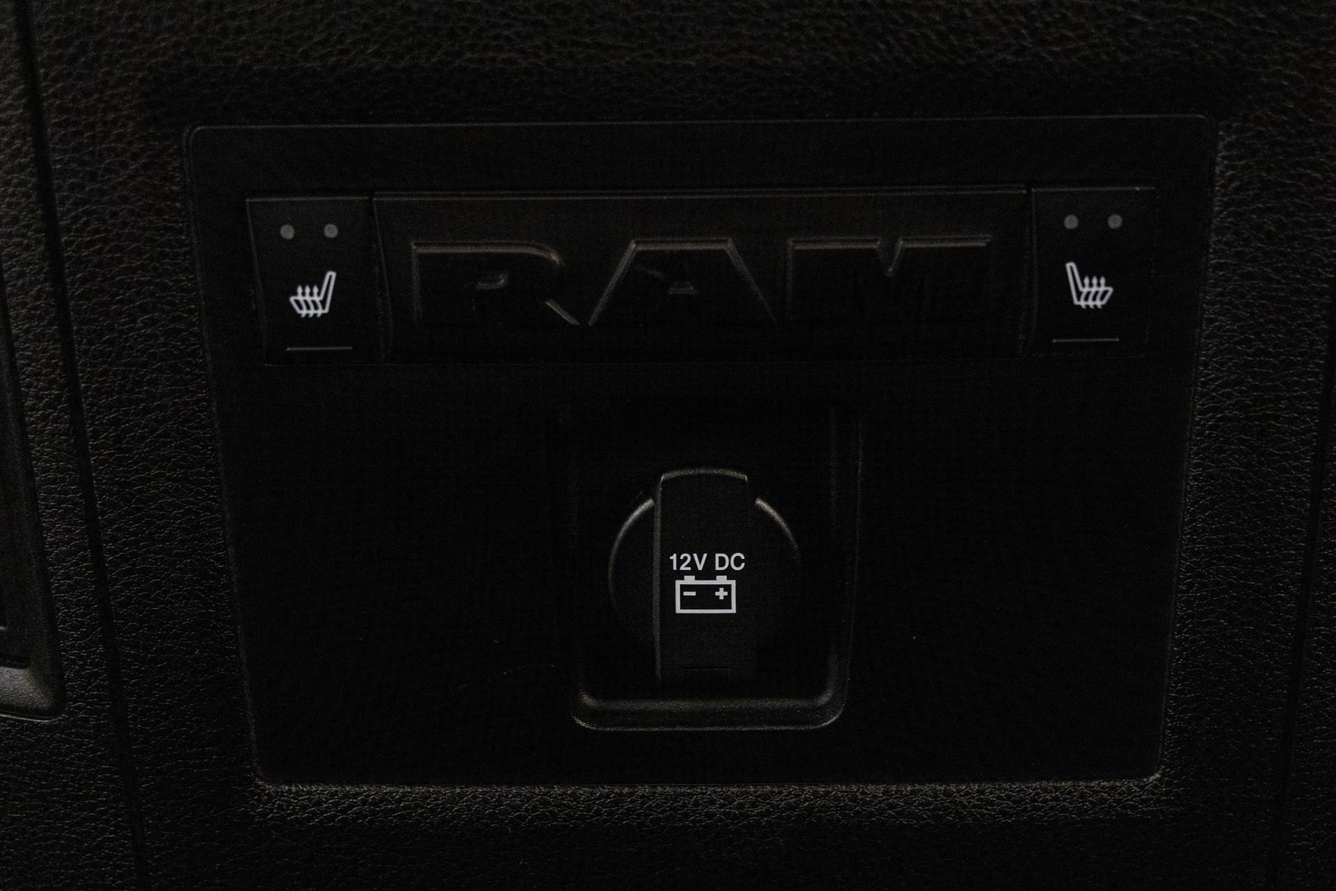 Used 2018 RAM 2500 Longhorn w/ Convenience Group image 39