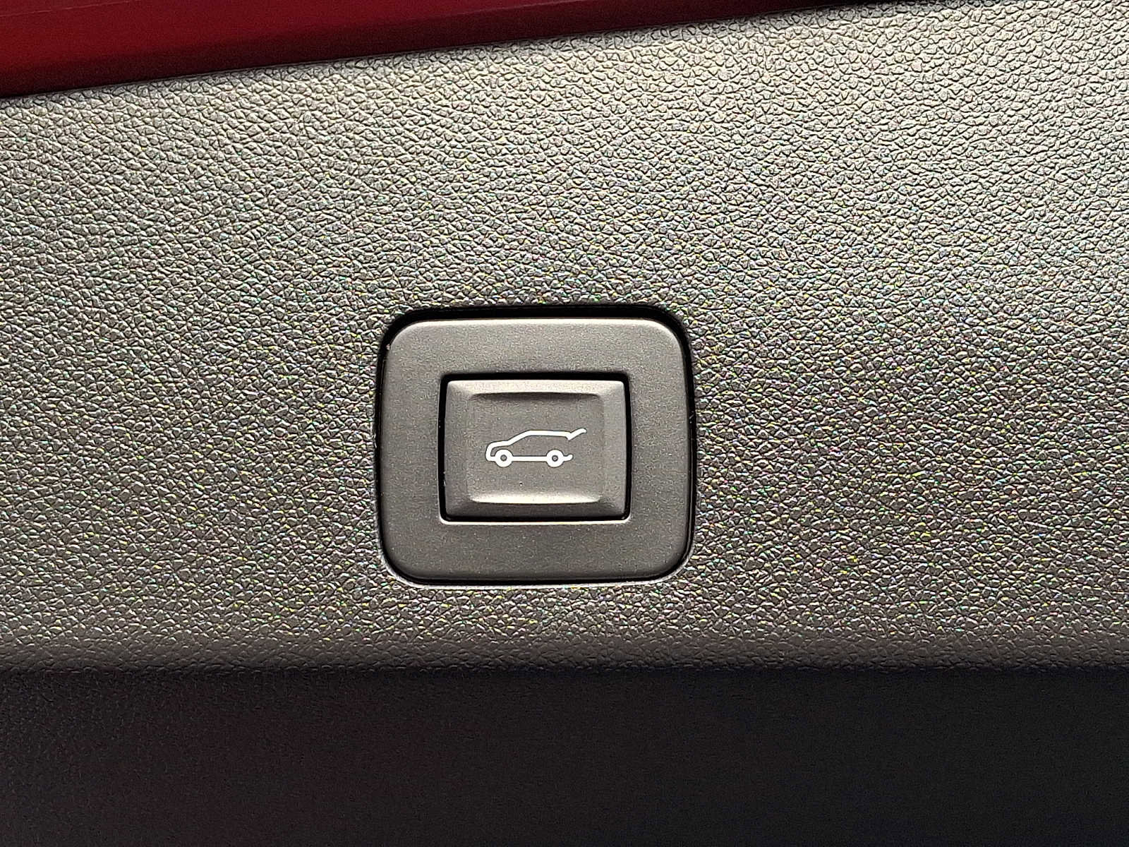 Certified 2023 Buick Encore GX Select w/ Sport Touring Package image 28