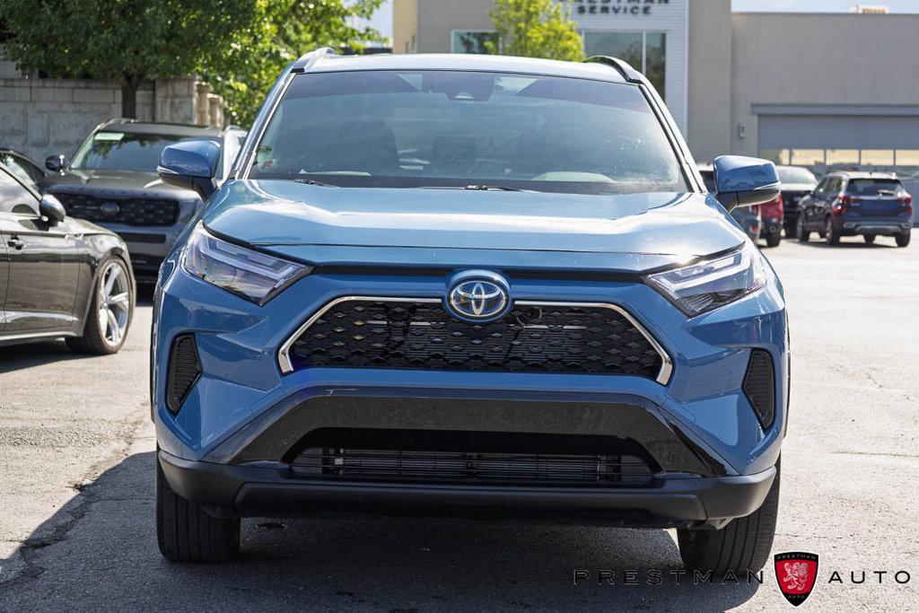 Used 2024 Toyota RAV4 SE w/ Convenience Package AWD/4WD image 12
