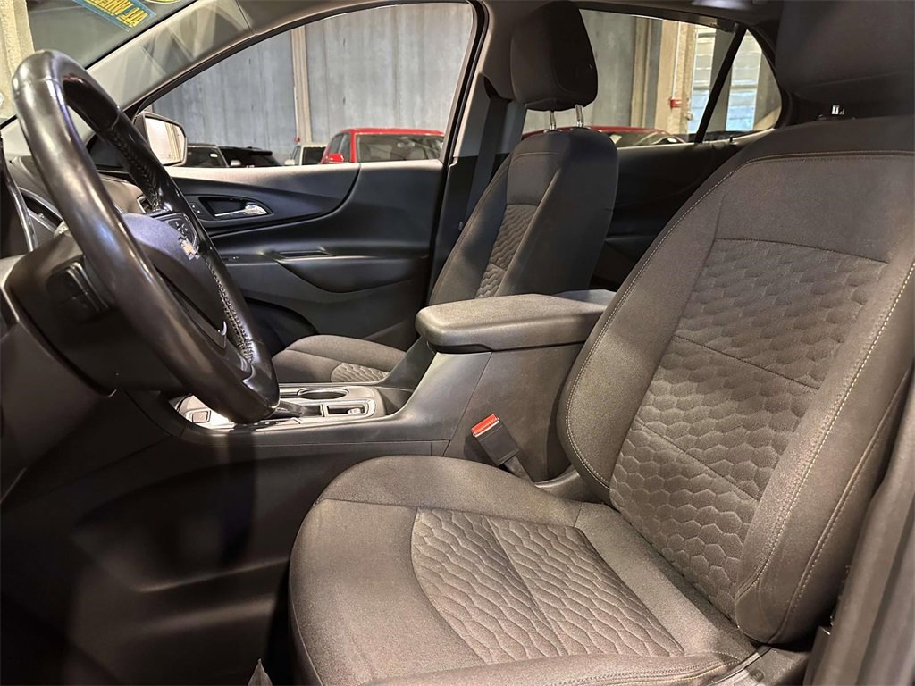 Used 2020 Chevrolet Equinox LT image 15