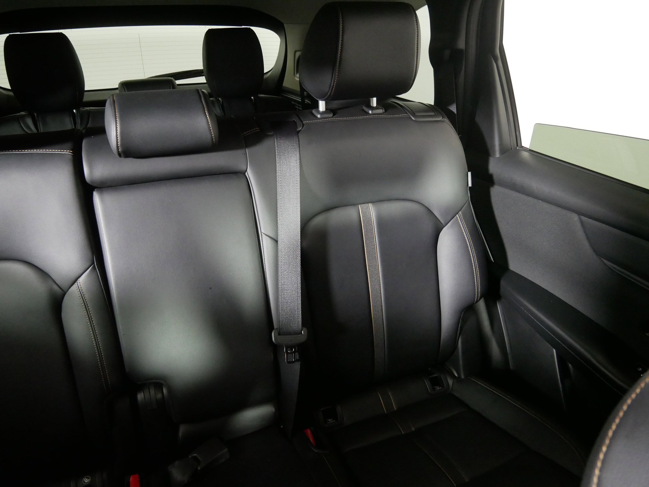 Used 2024 MAZDA CX-90 3.3 Turbo w/ Select Package image 14