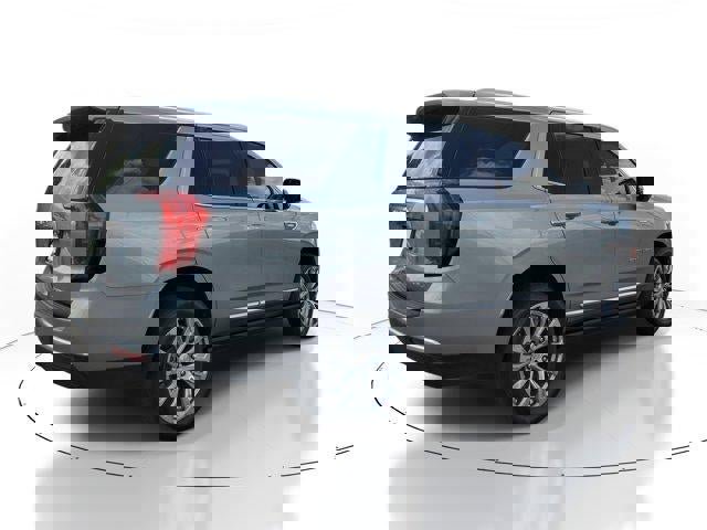 Used 2024 GMC Yukon Denali w/ Max Trailering Package image 3