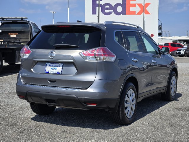 Used 2016 Nissan Rogue S w/ Appearance Package FWD image 7