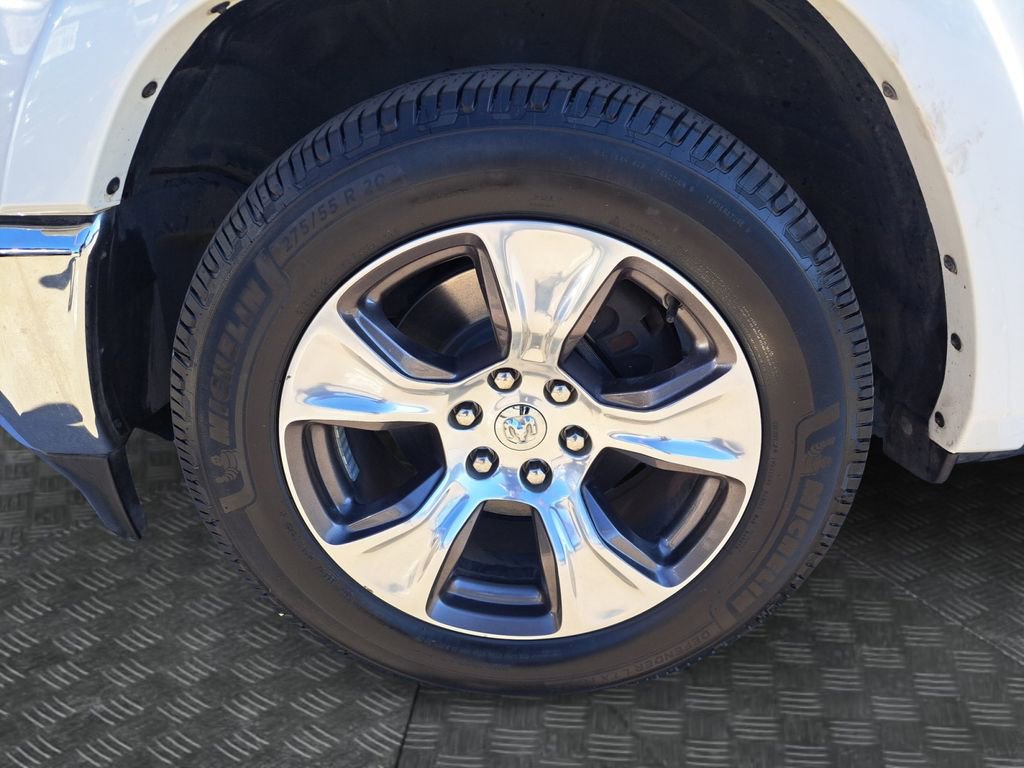 Used 2019 RAM 1500 Laramie image 24