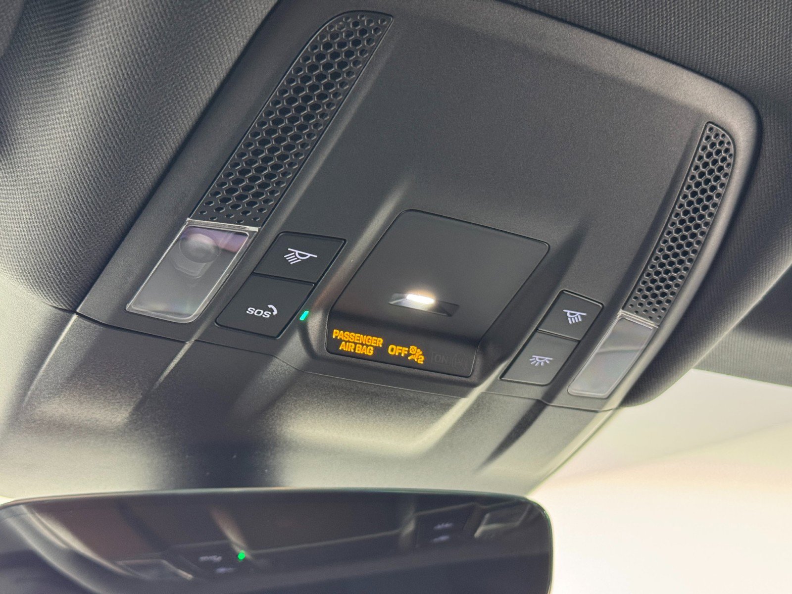 Used 2021 Porsche Taycan 4 Cross Turismo w/ Premium Package image 34