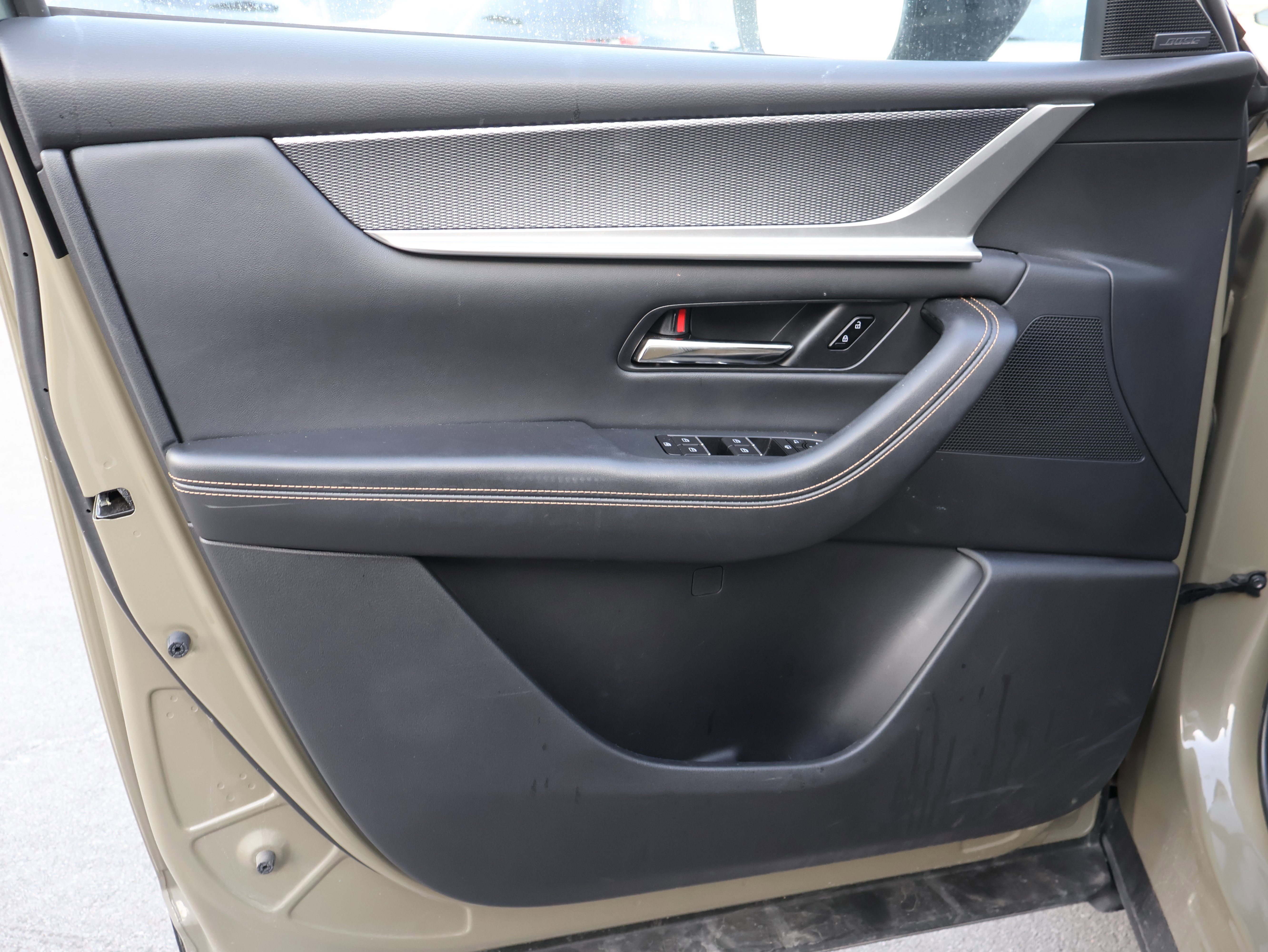 Certified 2025 MAZDA CX-70 Plug-In Hybrid w/ Premium Plus image 26